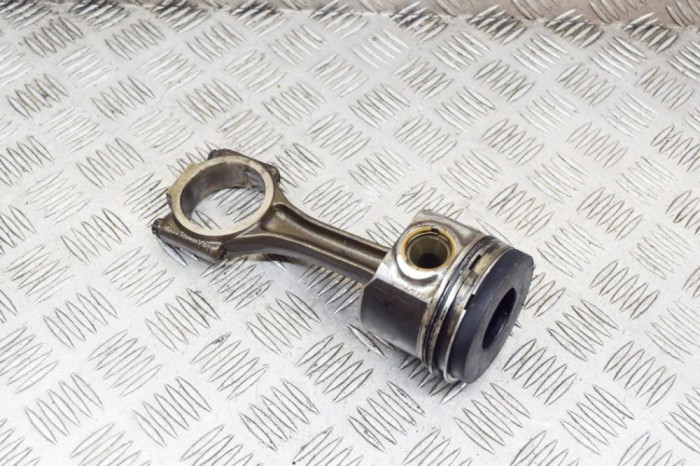 Piston VW PASSAT B6 3C2 2006 OEM: 03G107065J,038198401D | 14195565