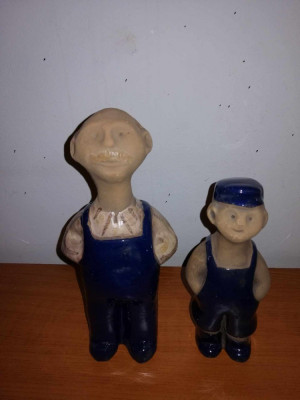 Pereche figurina ceramica vintage Birgitta Olsson pescar tata si fiu Suedia foto