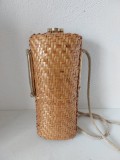 # Poșetă Vintage de Paie &Icirc;mpletite &ndash; Stil Retro Chic, &Icirc;nchizătoare Metalică, Anii '60-'70, geantă retro, clutch, straw bag, boho chic decor, colectie