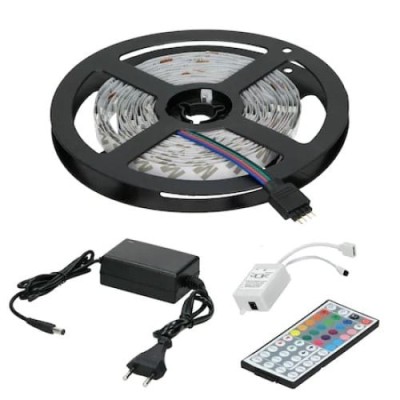 Banda Led cu lumina multicolora , Exterior/Interior 60 Led-uri/m, 5 metri cu Controller si Alimentare, FOXMAG24 foto