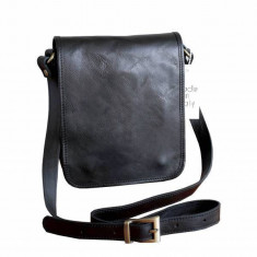 Geanta dama messenger,crossbody, din piele naturala, neagra, GD112