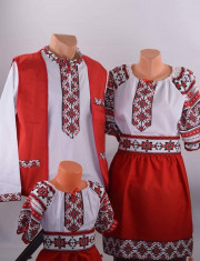 Costume traditionale dama si barbat noi foto