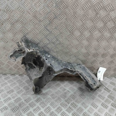 Scut motor st&amp;acirc;nga spate TOYOTA AURIS _E18_ 2013 OEM: 57628-02100 foto