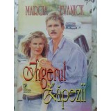 INGERUL ZAPEZII-MARCIA EVANICK-230500