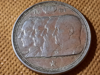 BELGIA 100 FRANCS 1951 foto