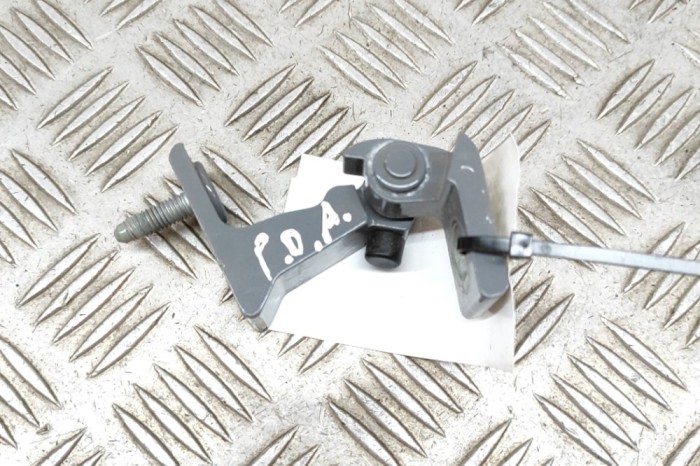 Balama ușă dreapta față AUDI A4 Avant 8W2, B9 2023 OEM: 8W0831404A 24927368