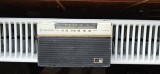 RADIO S631T ELECTRONICA , 6 TRANZISTOARE FUNCTIONEAZA PE LUNGI SI MEDII, Analog