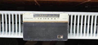 RADIO S631T ELECTRONICA , 6 TRANZISTOARE FUNCTIONEAZA PE LUNGI SI MEDII foto