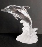 Delfin - sculptura originala in sticla transparenta cu baza mata, semnata monograma