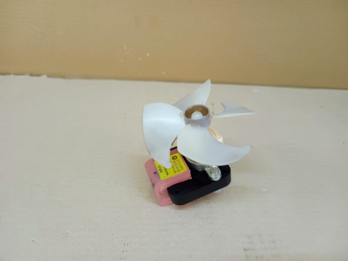 ventilator combina frigorifica Hotpoint MSZ 902DF / R13