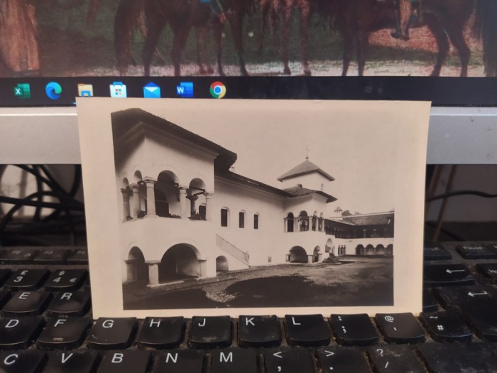 Mănăstirea Horezu, Vedere spre Stăreție, Foto Ing. Stelian Petrescu c. 1925 205
