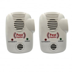 Oferta 1 + 1 Gratis Pest Repeller 3in1 aparat anti rozatoare furnici gandaci de bucatarie