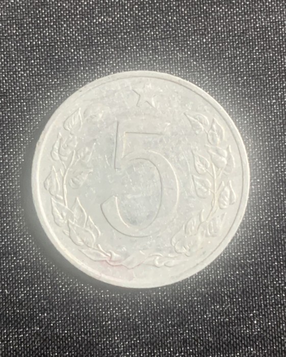 Moneda Cehoslovacia 5 haleri 1953