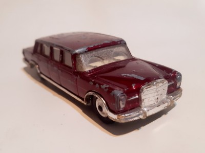 Mercedes Benz 600 Pullman - Corgi foto