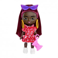 Papusa Barbie Extra Mini Minis cu par si accesorii, 8 cm, HLN47