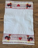 TESATURA DECORATIVĂ VINTAGE DIN IN CU BRODERIE &Icirc;N RELIEF