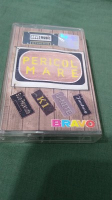 CASETA AUDIO PERICOL MARE ORIGINALA foto