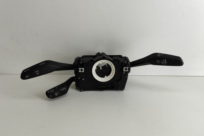 Maneta semnalizare ștergătoare AUDI E-TRON GT 2022 OEM: 4N0907129LK,4N0907129,10522772-01 | 23545782