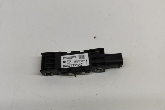 Senzor de impact st&acirc;nga față JEEP GRAND CHEROKEE III WH, WK 2006 OEM: 04671779AC 29840928