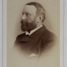 FOTOGRAFIE C.D.V. , STUDIO H . und F. KIEPERT , MITAU , DOMN CU BARBA , SFARSITUL SEC. XIX