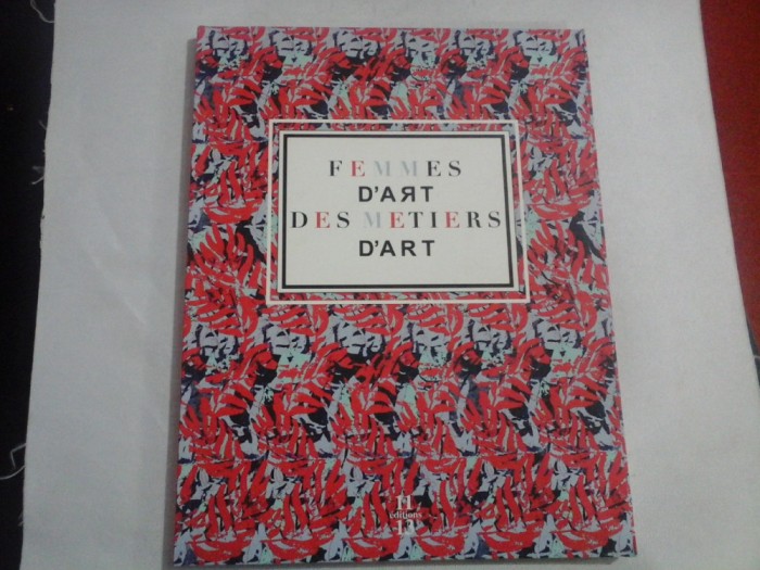 FEMMES D&#039;ART DES METIERS D&#039;ART