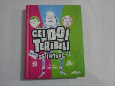 CEI DOI TERIBILI SE INTORC - Jory JOHN / Mac BARNETT foto