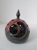 Suport ceramic pentru lumanare, semnat L W Goldewijk (artist olandez contemporan), design deosebit, unic