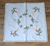 FATA DE MASA VINTAGE DIN BUMBAC CU MODEL CUSUT MANUAL SI MARGINI CROSET