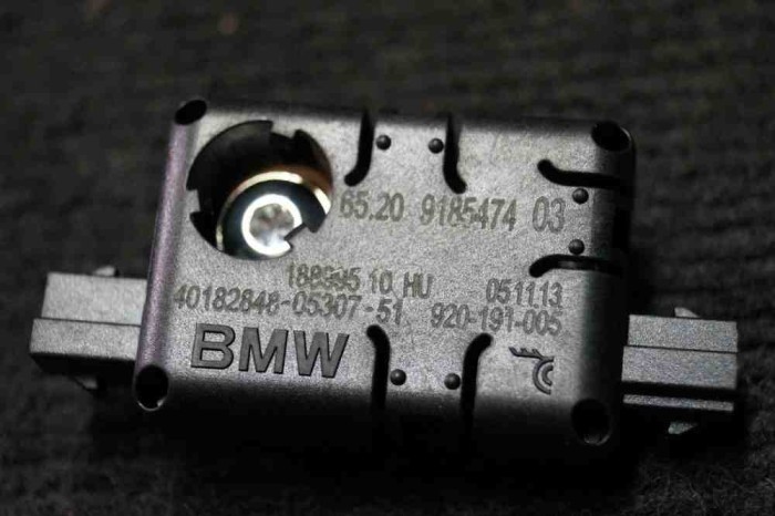 Amplificator de antena MINI COUNTRYMAN R60 2014 OEM: 9185474