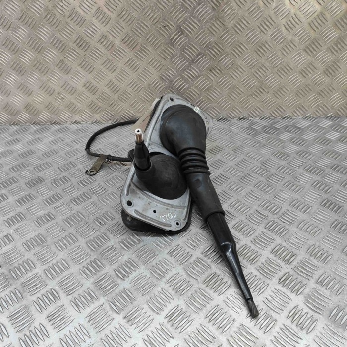 Timonerie cutie de viteze TOYOTA HILUX VII Pick-up _N1_, _N2_, _N3_ 2016 OEM: Pick-up | 30193238