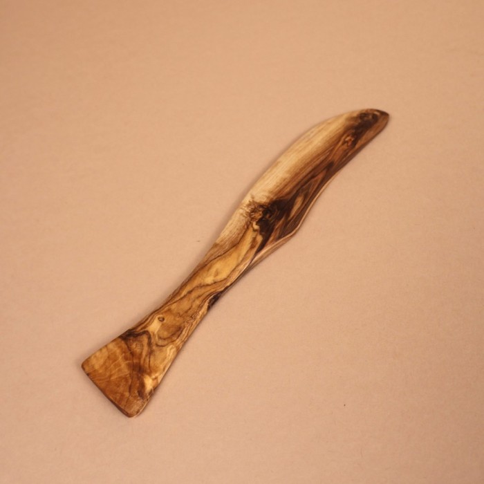 Cuțit pentru unt din lemn de măslin