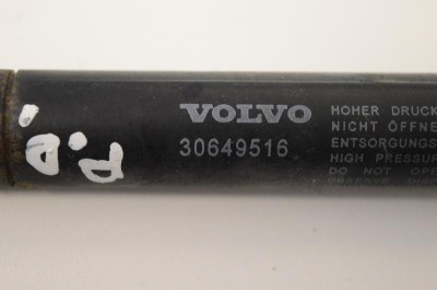 Amortizor capota dreapta față VOLVO XC70 II 2010 OEM: 30649516 2715706 foto