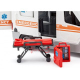 REVELL JUNIOR KIT Ambulance