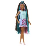 Papusa Barbie cu par lung si accesorii fluturasi, Totally Hair Hearts, HCM91