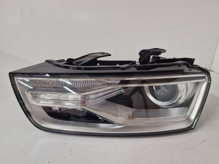 Audi Q3 8U Headlight/headlamp 8U0941043C