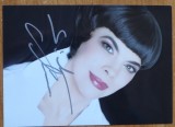 Autograf al cantaretei franceze Mireille Mathieu pe fotografie