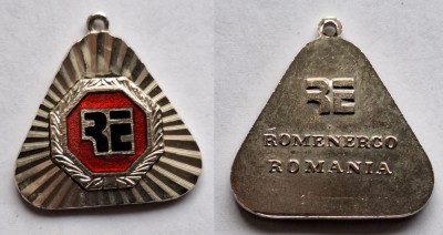 ROMENERGO Romania, medalion vechi anii 1970 foto