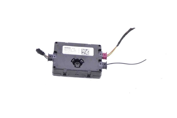 Amplificator de antena BMW 1 F21 2014 OEM: 9227470
