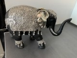 Superbă statuetă elefant din lemn și decorațiuni argintate ,veche,de colecție., Statuete