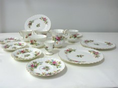 Royal Albert Serviciu 4 Persoane NU TRIMIT RAMBURS