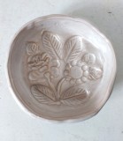 Farfurie ceramica mica decorativa hand-made, artist made, studio pottery 11 cm diametru x 3.5cm inaltime