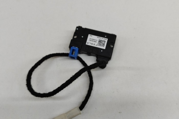 Camera față TESLA MODEL Y 2023 OEM: 1588124-90-I 23418907