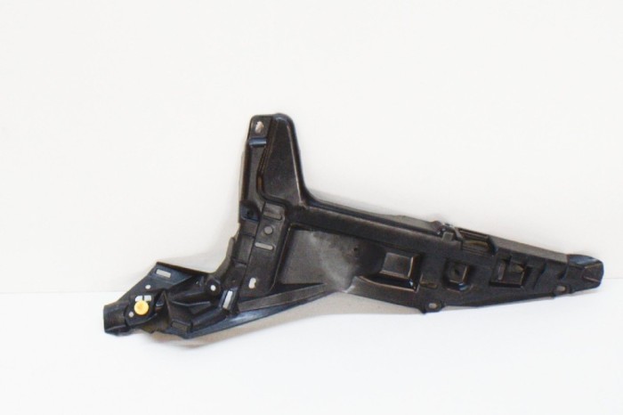 Suport bara de protecție st&acirc;nga spate TESLA MODEL S 2014 OEM: 1009272-00-E 11554180