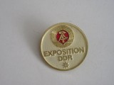 QW9 N4 38 - insigna - comunism - tehnic - inscriptia EXPOSITION DDR, Europa