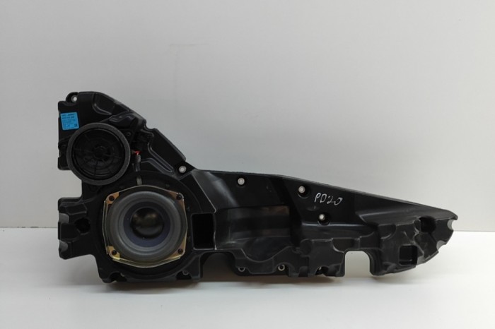 Difuzor ușă dreapta față AUDI Q7 4M 2017 OEM: 4M0035298,349407-0020 30322990