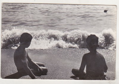bnk cp Vasile Roaita - Pe plaja - uzata foto