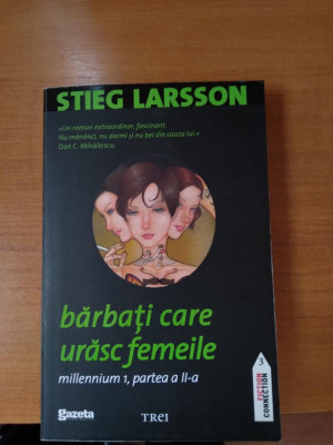 VAND ROMANUL POLITIST &amp;quot; BARBATI CARE URASC FEMEILE &amp;quot; DE STIEG LARSSON foto