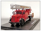 Macheta pompieri Mercedes-Benz L 6600 1:43 Schuco