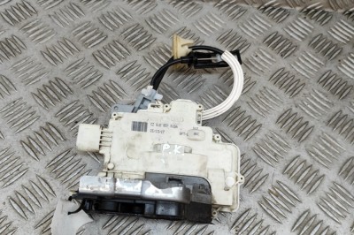 &amp;Icirc;ncuietoare ușă st&amp;acirc;nga față VW TOUAREG 7P5 2017 OEM: 8J2837015A 24866935 foto