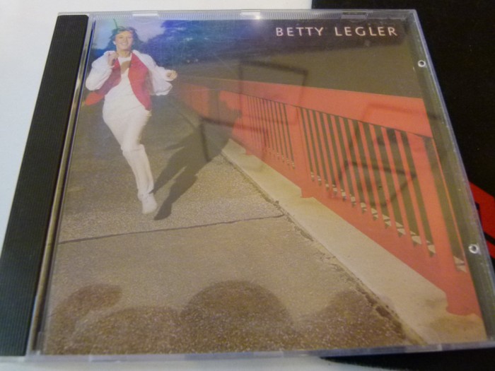 Betty Legler - g